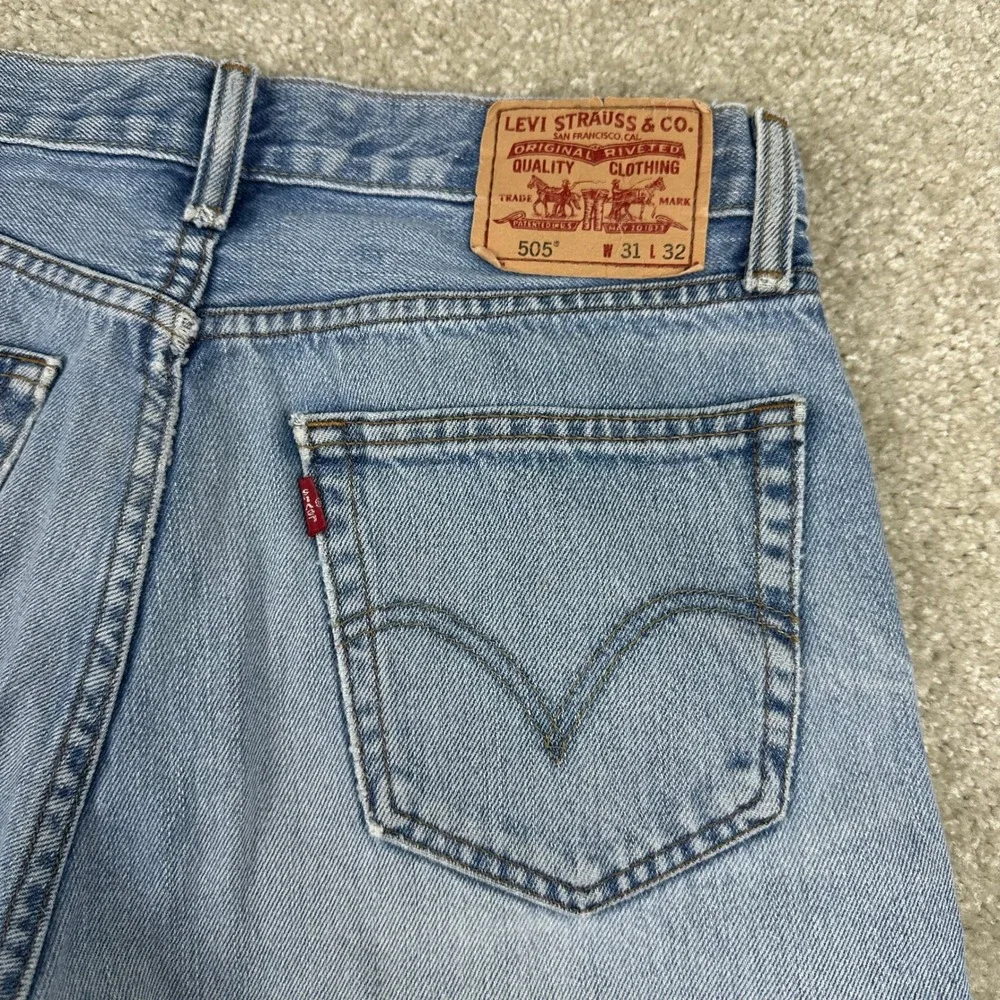 Levis 505 Straight Fit Jeans 31x32 Light Wash Distressed Cotton Denim VTG 90s